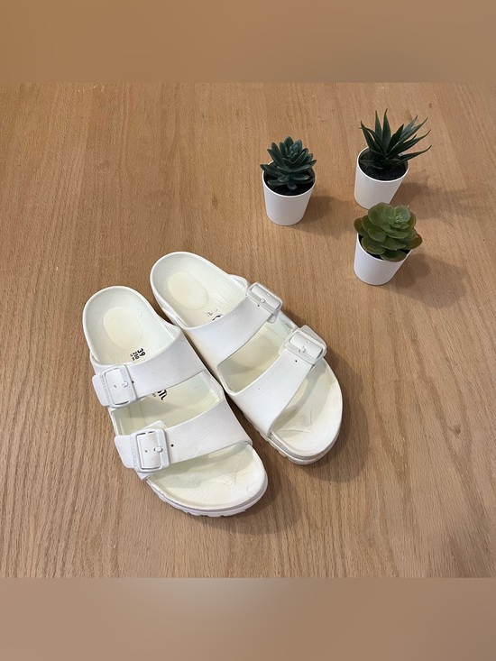 Birkenstock Shoes - Birkenstock Arizona EVA White Sandals